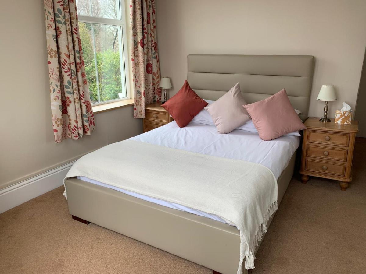 Dolphin Hotel Bovey Tracey Dış mekan fotoğraf