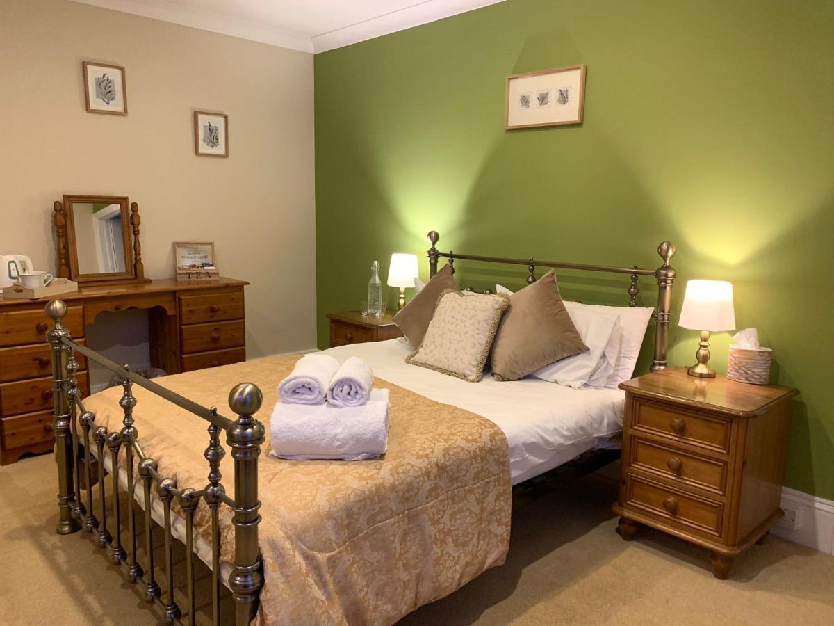 Dolphin Hotel Bovey Tracey Dış mekan fotoğraf