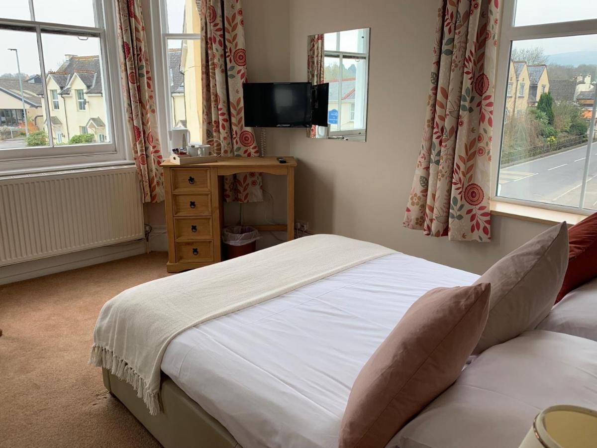 Dolphin Hotel Bovey Tracey Dış mekan fotoğraf